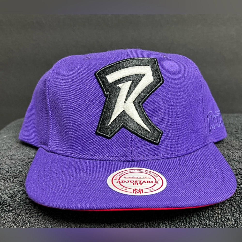 NWT Mitchell & Ness Purple NBA Toronto Raptors HWC Core Snapback - OSFA